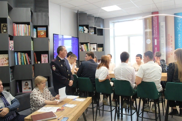 Полицейские Брединского района провели беседу со школьниками в рамках оперативно-профилактического мероприятия «Нет ненависти и вражде»